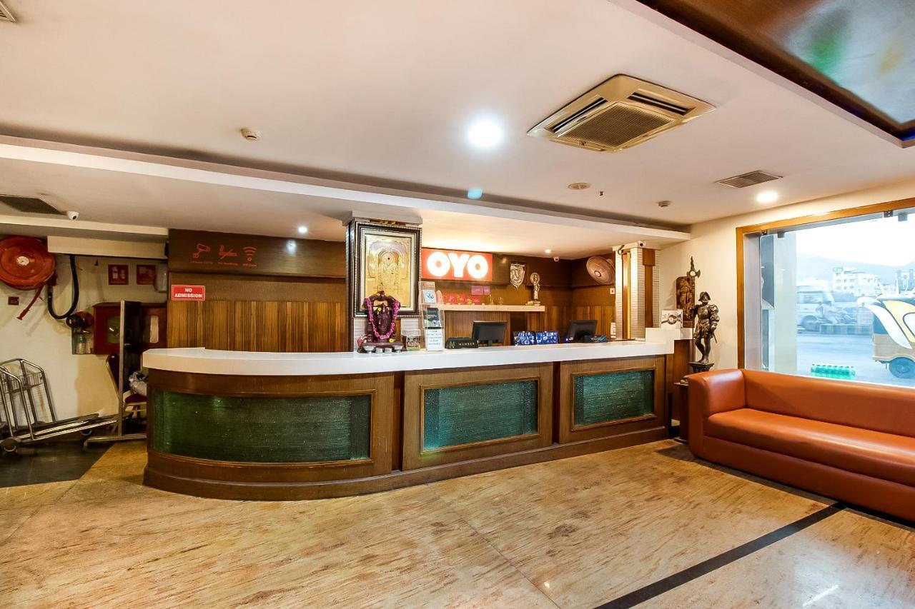Oyo Flagship 9115 Hotel Udayee International Tirupati Exterior foto